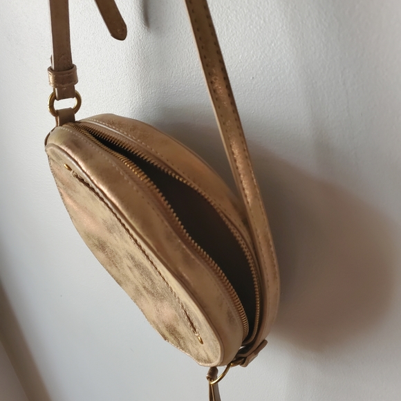 Universal Thread crossbody bag - Picture 4 of 7